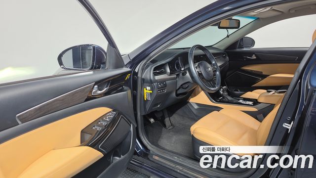 Kia K7 2020 — photo 13