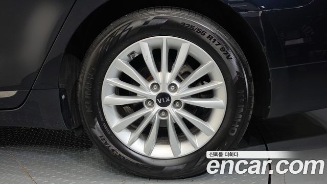 Kia K7 2020 — photo 7