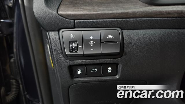Kia K7 2020 — photo 27