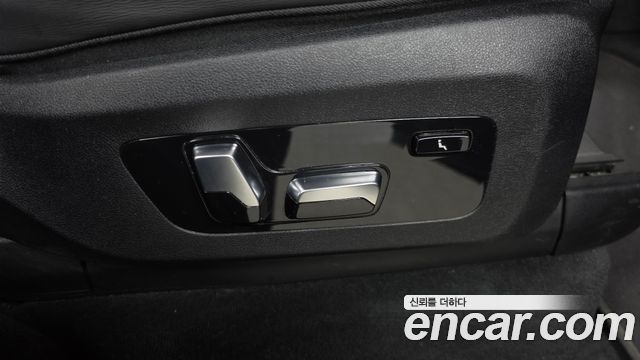 BMW X7 2023 — photo 35