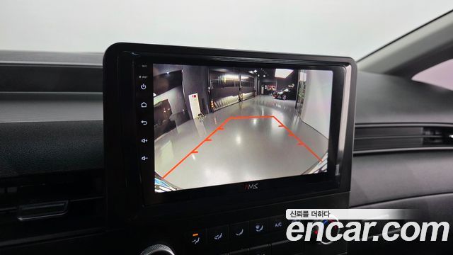 Hyundai Staria 2025 — photo 21
