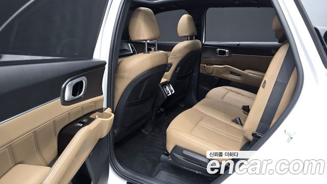 Kia Sorento 2025 — photo 11