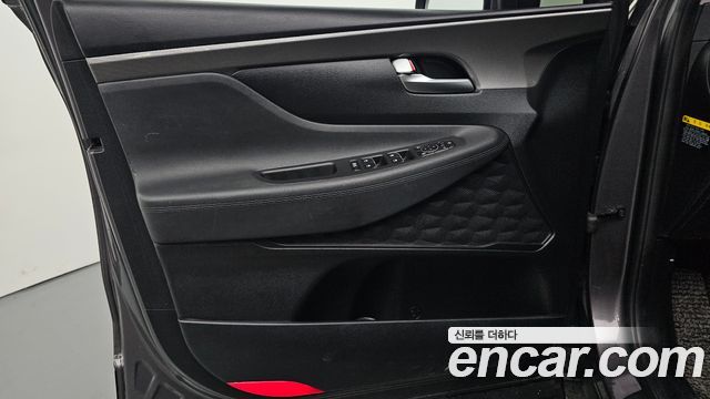 Hyundai Santafe 2019 — photo 14