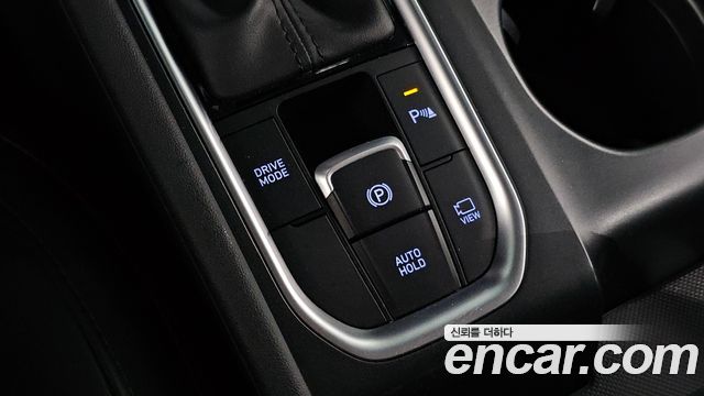 Hyundai Santafe 2019 — photo 32