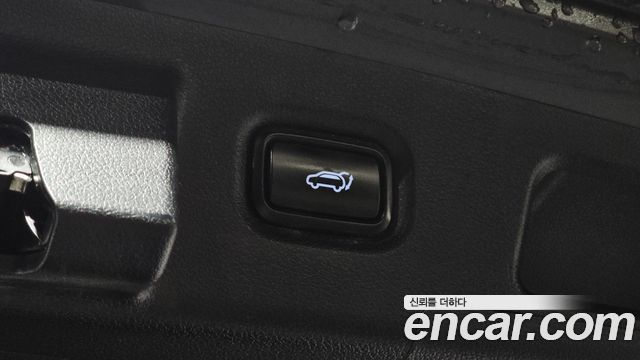 Hyundai Santafe 2019 — photo 36