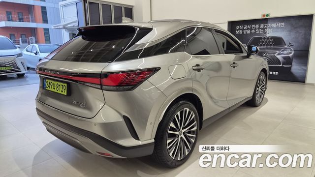 Lexus RX 2025 — photo 2