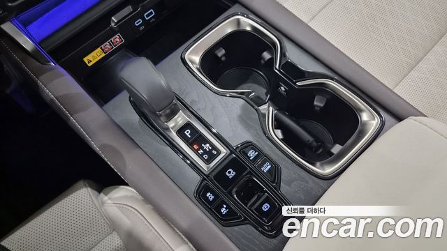 Lexus RX 2025 — photo 9