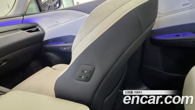 Lexus RX 2025 — photo 12