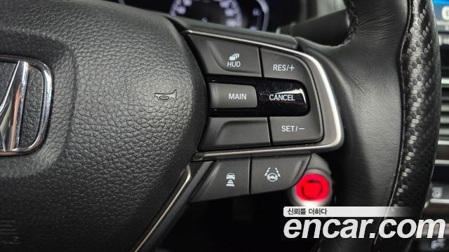 Honda Accord 2019 — photo 15