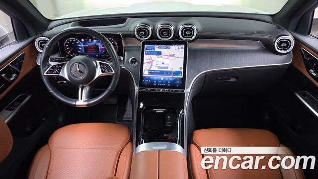 Mercedes-Benz GLC-Class 2023 — photo 10