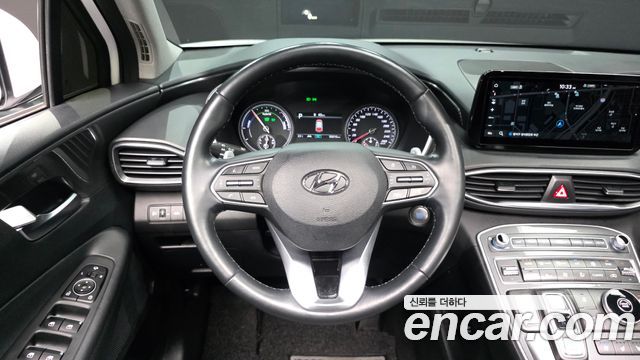 Hyundai Santafe 2022 — photo 18