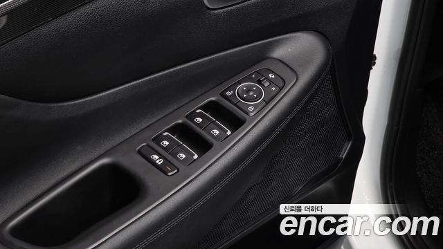 Hyundai Santafe 2022 — photo 22