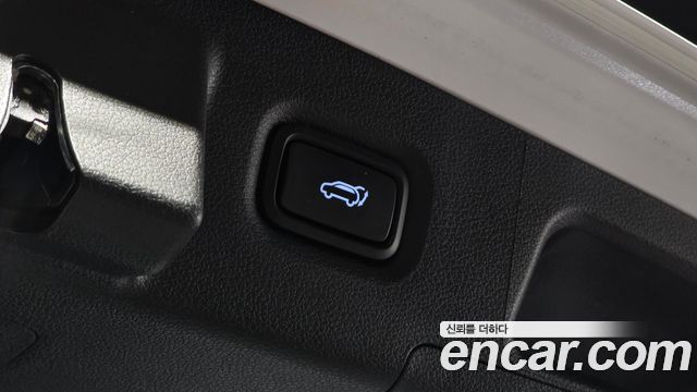 Hyundai Santafe 2022 — photo 26