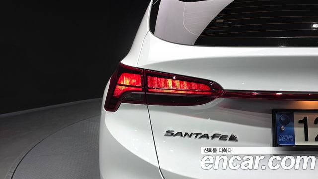 Hyundai Santafe 2022 — photo 9