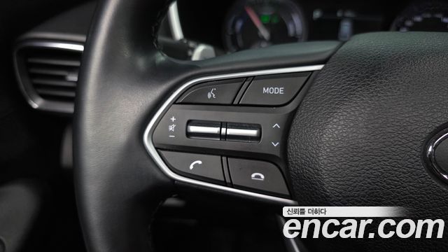 Hyundai Santafe 2022 — photo 29