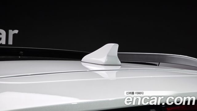 Hyundai Santafe 2022 — photo 31