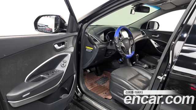 Hyundai Santafe 2016 — photo 13