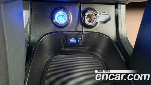 Hyundai Santafe 2016 — photo 18