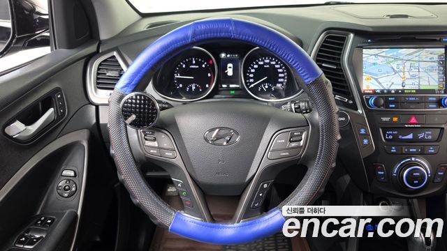 Hyundai Santafe 2016 — photo 20