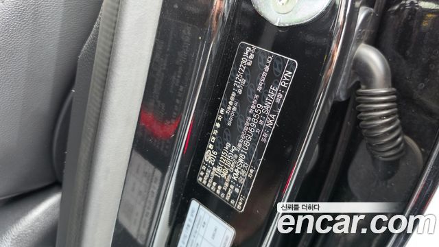 Hyundai Santafe 2016 — photo 27