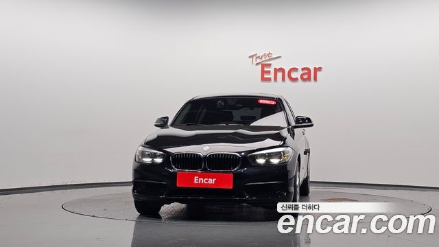 BMW 1-Series 2018 — photo 3