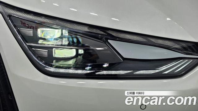 Kia EV6 2022 — photo 8