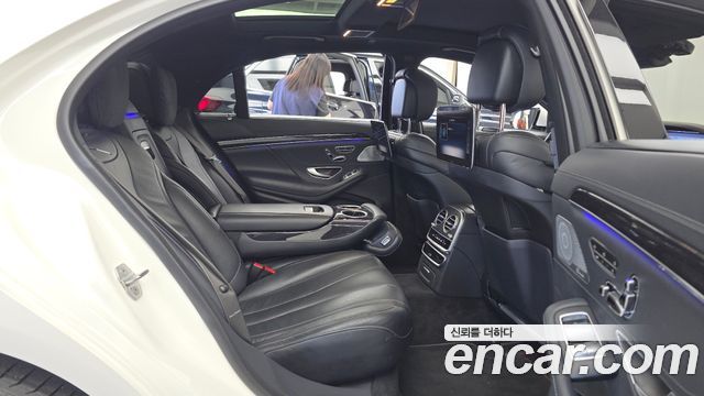 Mercedes-Benz S-Class 2018 — photo 18