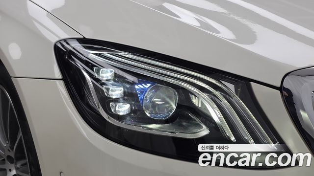 Mercedes-Benz S-Class 2018 — photo 8
