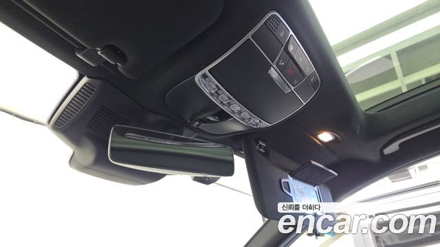 Mercedes-Benz S-Class 2018 — photo 28