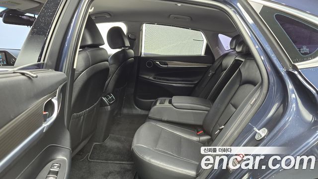 Hyundai Grandeur 2018 — photo 17