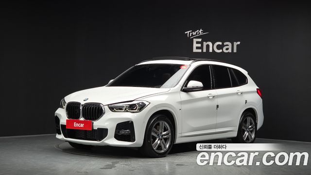 BMW X1 2022 — photo 1