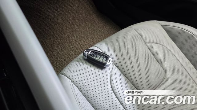 Hyundai AVANTE 2021 — photo 15