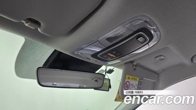 Hyundai AVANTE 2021 — photo 18