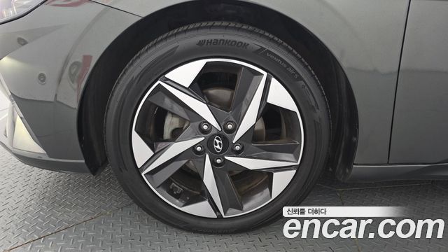 Hyundai AVANTE 2021 — photo 5