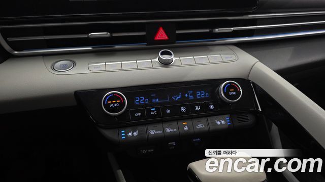 Hyundai AVANTE 2021 — photo 23