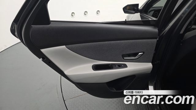 Hyundai AVANTE 2021 — photo 15