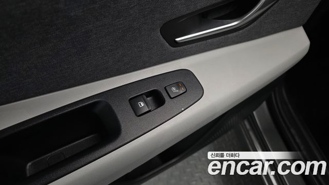 Hyundai AVANTE 2021 — photo 28