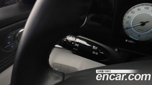 Hyundai AVANTE 2021 — photo 29