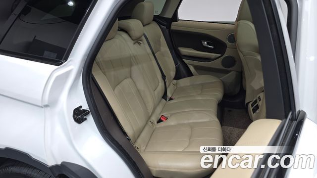 Land Rover Range Rover Evoque 2016 — photo 18