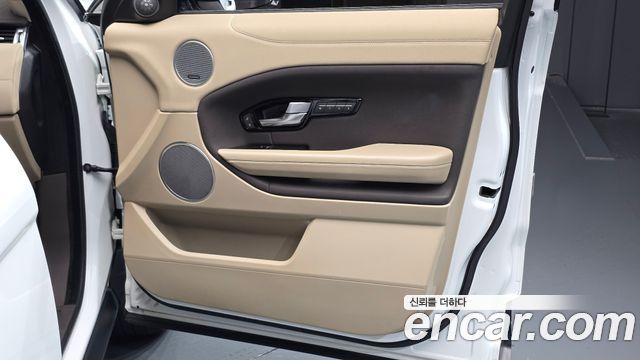 Land Rover Range Rover Evoque 2016 — photo 15