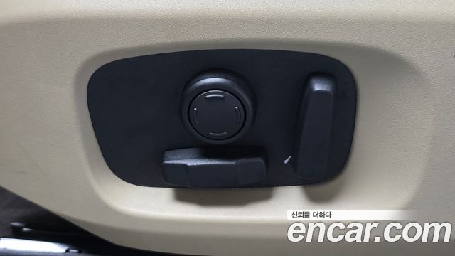 Land Rover Range Rover Evoque 2016 — photo 29