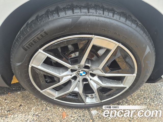 BMW 5-Series 2024 — photo 19