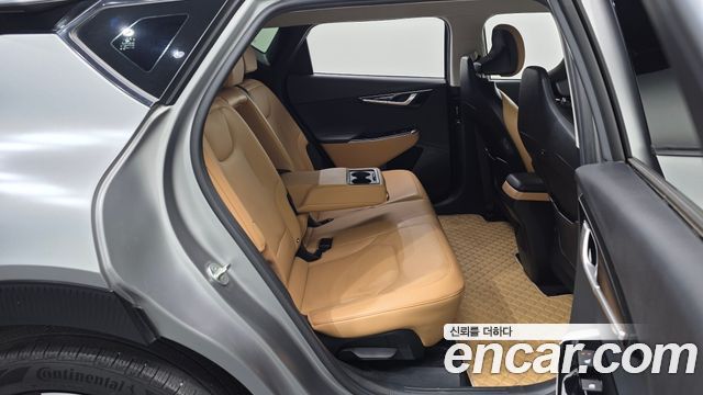 Kia EV6 2023 — photo 11