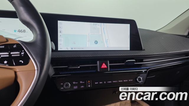 Kia EV6 2023 — photo 12