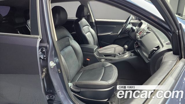 Kia Sportage 2013 — photo 12