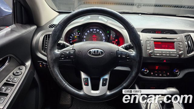 Kia Sportage 2013 — photo 13