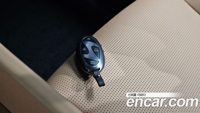 Hyundai Santafe 2026 — photo 36
