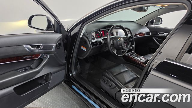 Audi A6 2011 — photo 10