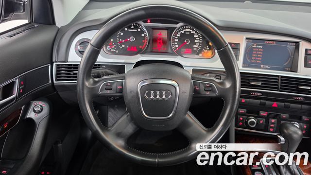 Audi A6 2011 — photo 13