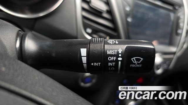 Hyundai AVANTE 2015 — photo 29